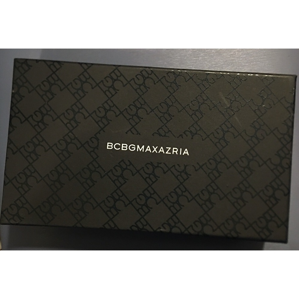 BCBGMaxAzria Black Snake Print Zippy Wristlet Wallet - Picture 7 of 8